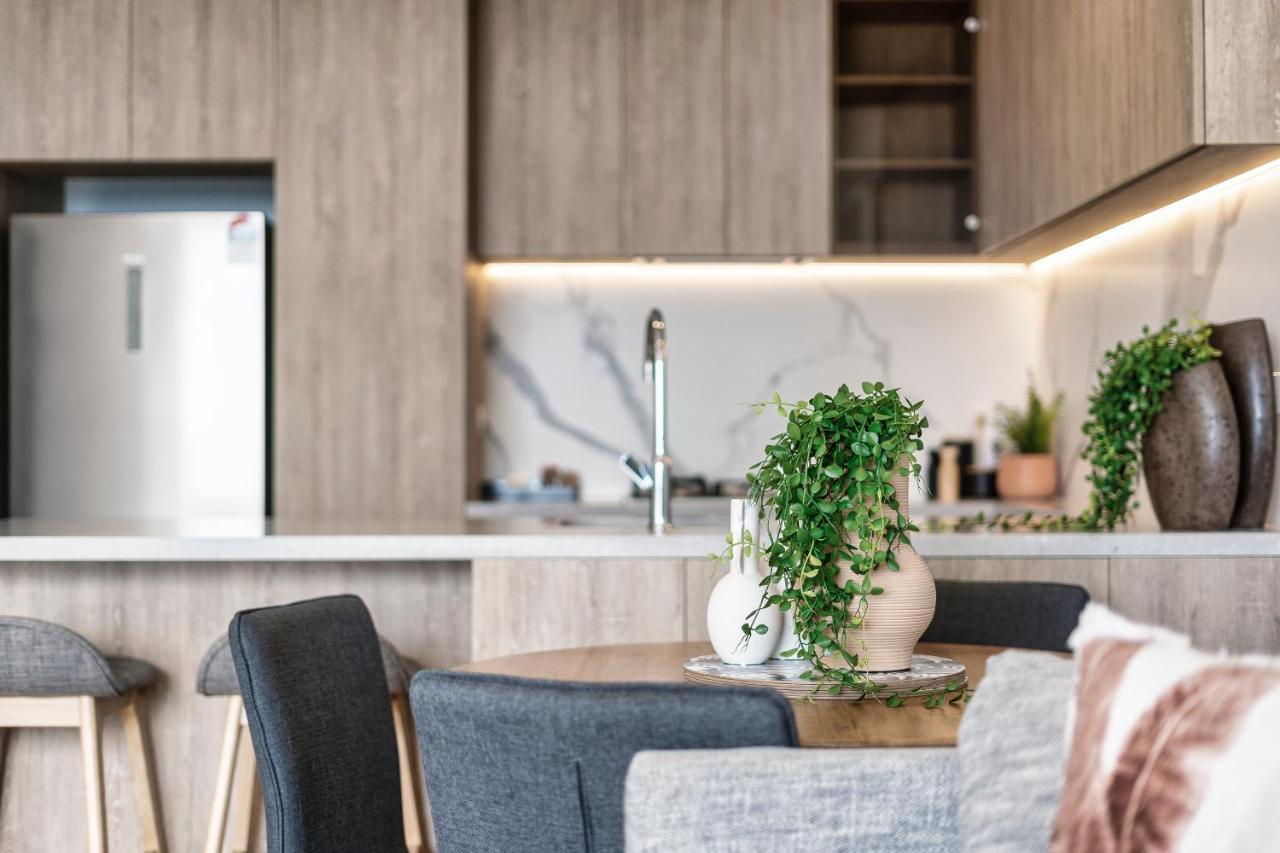 Broadbeach Casino Private Apartments - Gclr Gold Coast Eksteriør billede