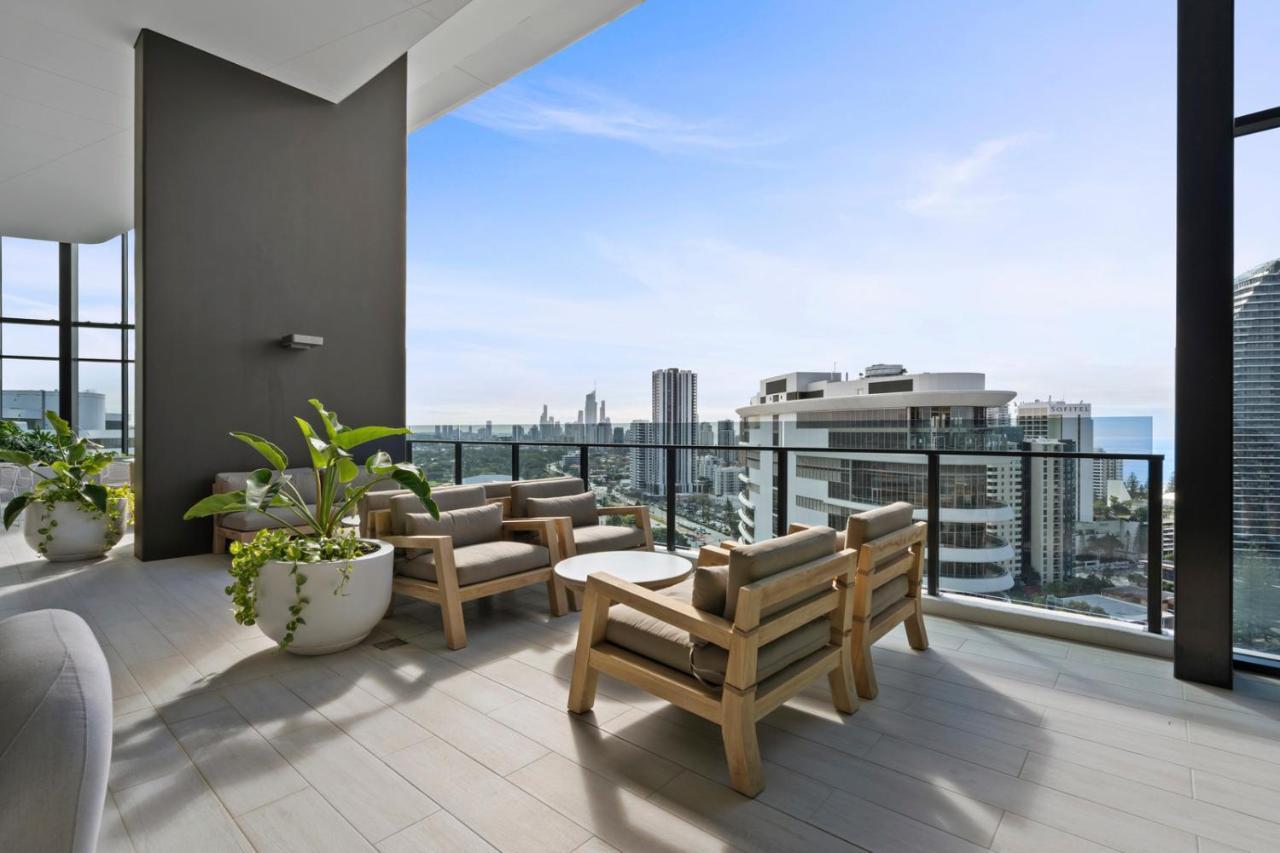 Broadbeach Casino Private Apartments - Gclr Gold Coast Eksteriør billede