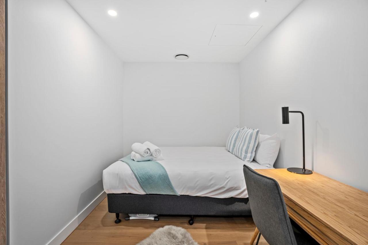Broadbeach Casino Private Apartments - Gclr Gold Coast Eksteriør billede
