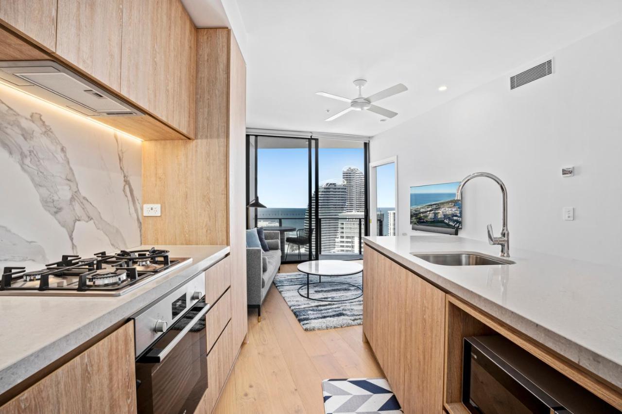 Broadbeach Casino Private Apartments - Gclr Gold Coast Eksteriør billede