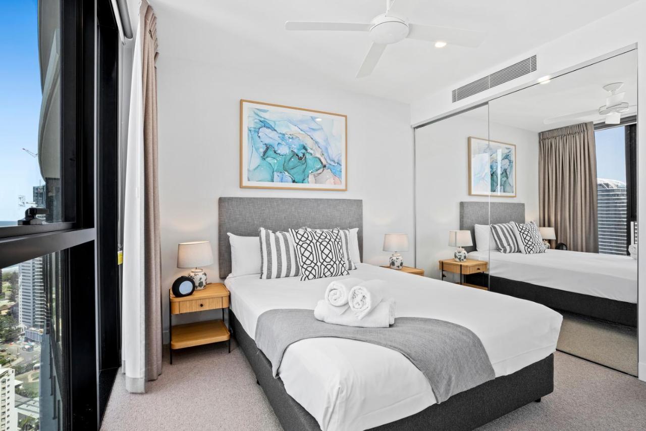 Broadbeach Casino Private Apartments - Gclr Gold Coast Eksteriør billede