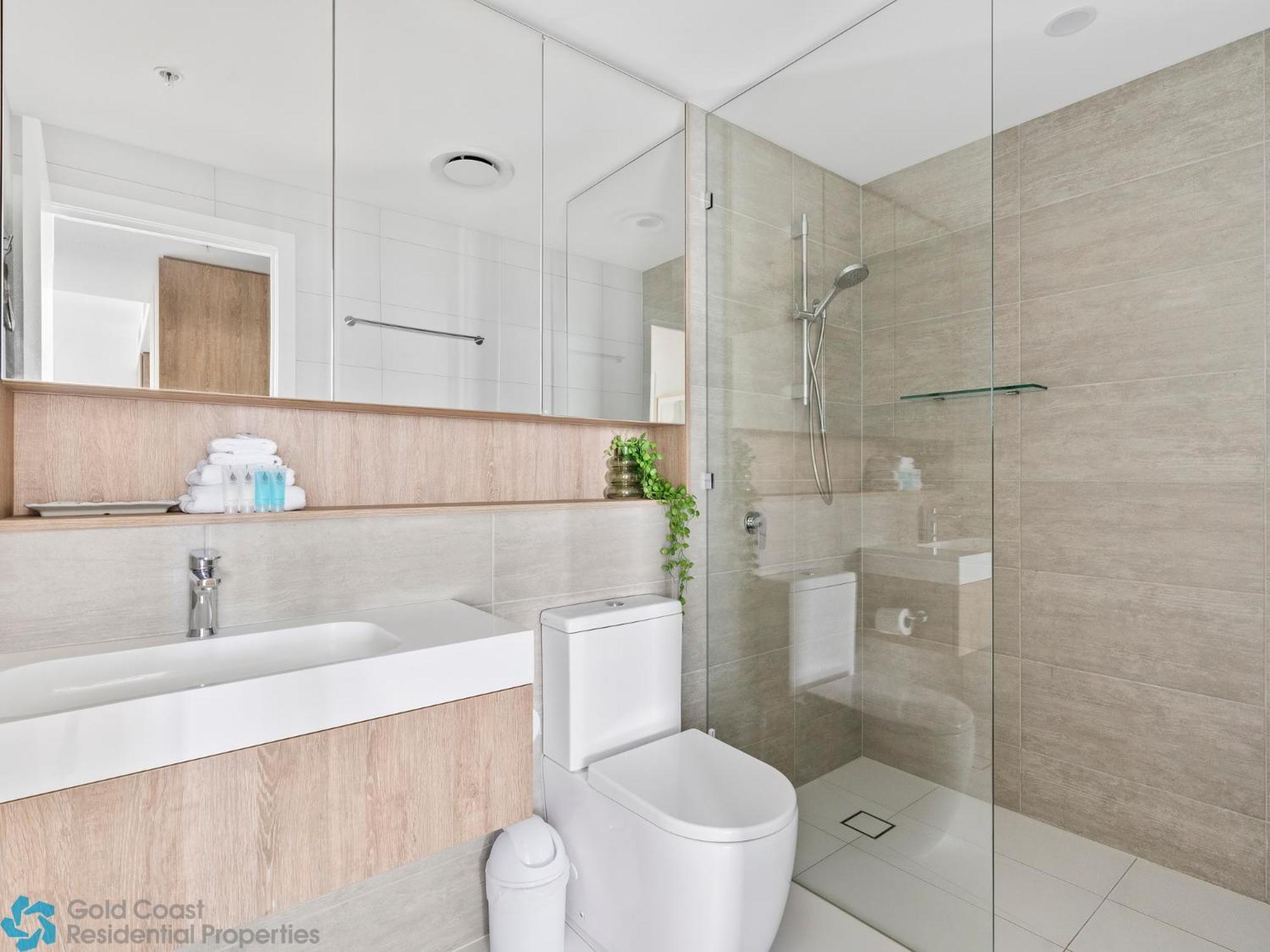 Broadbeach Casino Private Apartments - Gclr Gold Coast Eksteriør billede